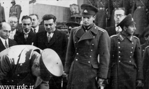 ماجرای علاقه محمدرضا پهلوی به زنان موطلایی+عکس