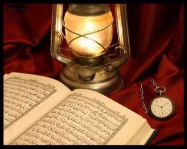 با صداهایتان قرآن را نیکو سازید