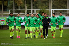 انتقاد از سرمربی تیم ملی فوتبال سوریه قبل از بازی با ایران