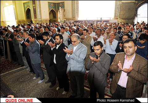 نماز عید قربان به امامت آیت الله علم الهدی با حضور تولیت آستان قدس رضوی  استاندار و مسولین استان  فرماندهان نظامی و انتظامی