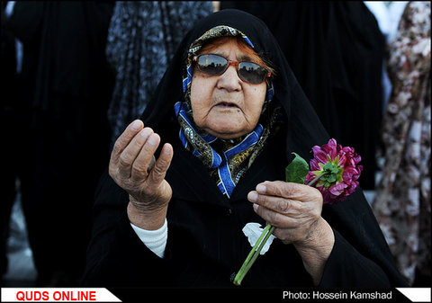 نماز عید قربان به امامت آیت الله علم الهدی با حضور تولیت آستان قدس رضوی  استاندار و مسولین استان  فرماندهان نظامی و انتظامی