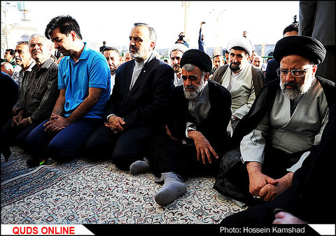 نماز عید قربان به امامت آیت الله علم الهدی با حضور تولیت آستان قدس رضوی  استاندار و مسولین استان  فرماندهان نظامی و انتظامی