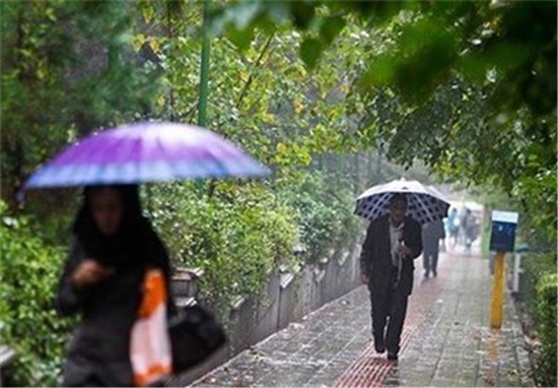 باران در ۹ استان کشور می‌بارد/سایه گسترده گردوخاک در ۶ استان 