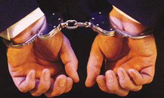 دستگیری یک کارچاق کن توسط  دستگاه قضایی در یزد