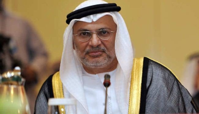 چاپلوسی وزیر اماراتی برای آل سعود
