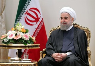 روابط خوب ایران و الجزایر در تمامی زمینه‌ها باید گسترش یابد/ پیام رییس جمهوری الجزایر برای روحانی