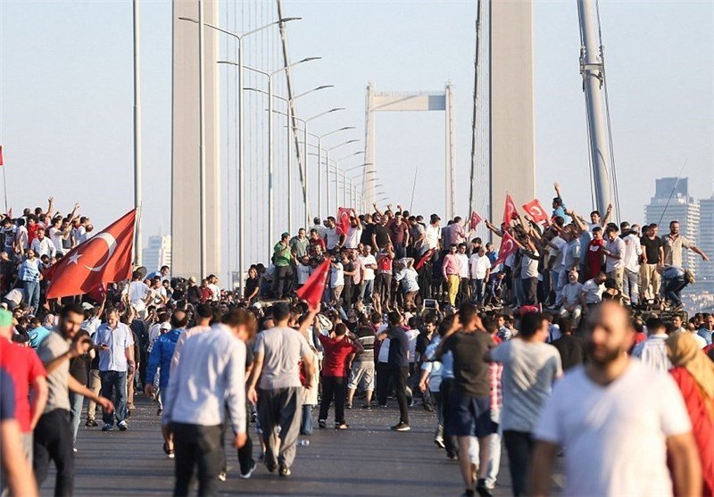 سیاست‌های رسمی و غیررسمی ترکیه در قبال مهاجرین 