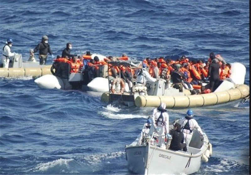کشتی غرق شده مهاجران و 100 جسد!