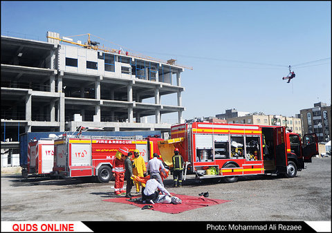 مانور آتش‌نشانی و ایمنی در مشهد/گزارش تصویری