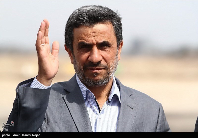 احمدی نژاد باز هم موجب تحمیل هزینه‌ به نظام و رهبری شد/ ماجرای مشایی، مصلحی و 11 روز خانه نشینی تکرار شد