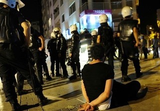 پلیس ترکیه ۲ عنصر داعشی را بازداشت کرد