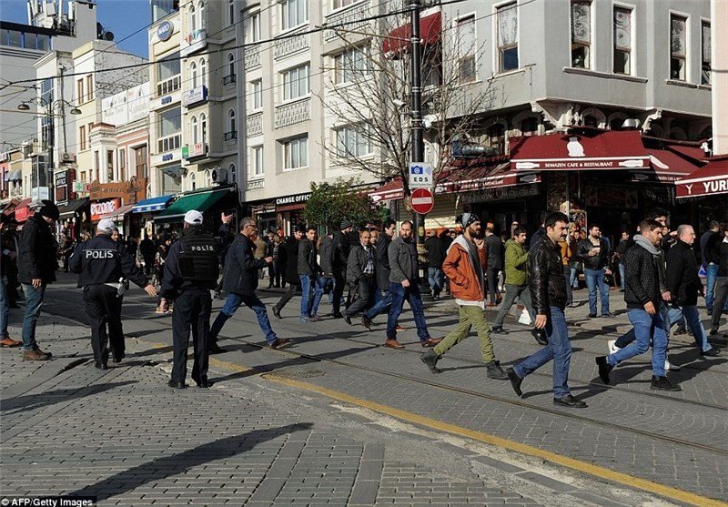 حمله مسلحانه به مسجدی در استانبول