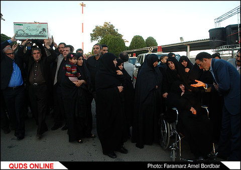 استقبال از پیکر 5 شهید تازه تفحص شده در مشهد