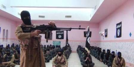تلاش داعش برای دفاع از "پایگاه معنوی" خود
