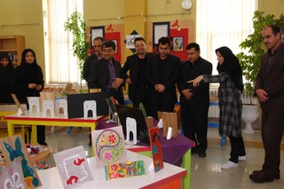 نمایشگاه آثار هنری اعضای کانون پرورش فکری کودکان و نوجوانان شهرکرد  گشایش یافت