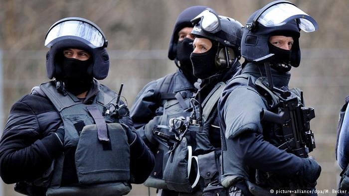 پلیس آلمان ۲ برادر عضو داعش را دستگیر کرد