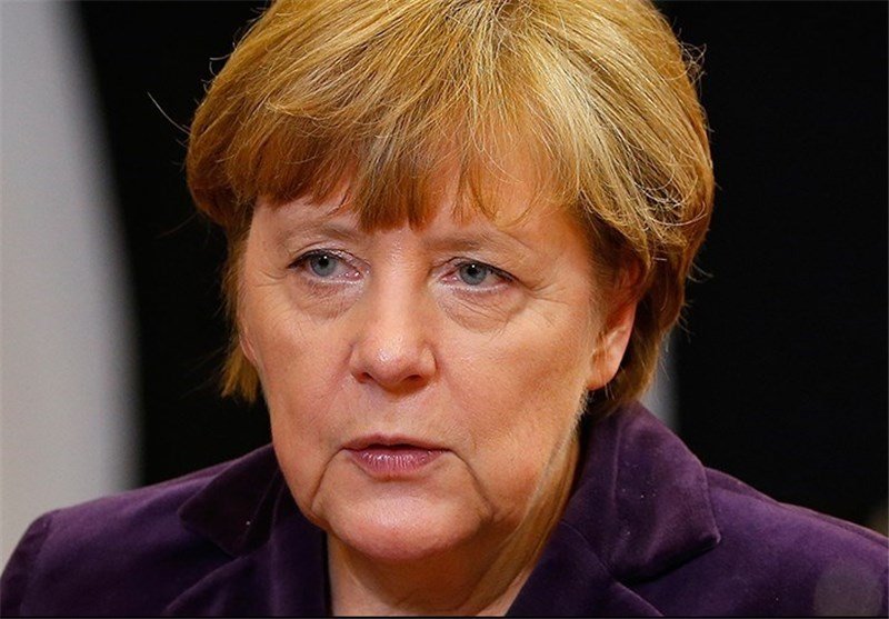 هشدار مرکل درباره افزایش خطر ترور در آلمان

