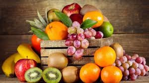 آیا مصرف بیش از حد میوه خطراتی دارد؟! + نشانه ها
