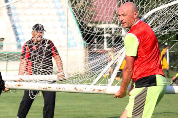 مربی تیم ملی فوتبال کرواسی ادعای پرسپولیسی ها را تکذیب کرد/ از طریق فیفا پیگیری می‌کنم