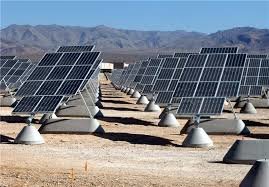دولت از سرمایه گذاران احداث نیروگاه های خورشیدی حمایت می کند
