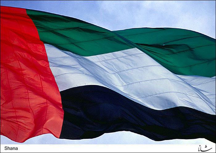 امارات: قطر یا باید عضو ائتلاف ضد تروریسم باشد یا اینکه به سلامت!
