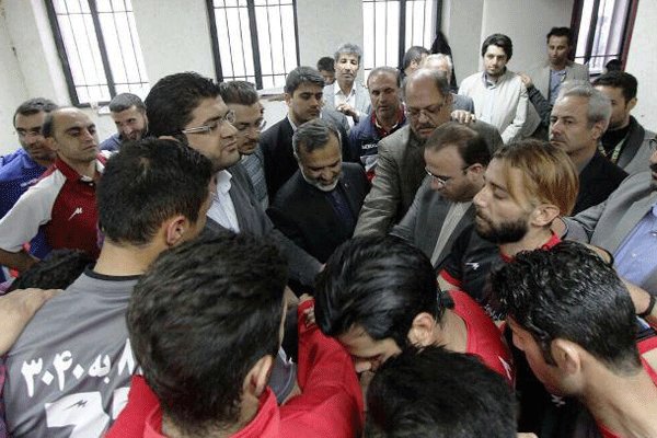واکنش مدیرعامل سیاه جامگان به کلیپ جنجالی اش/ باید رضا عطاران هم دستگیر شود!