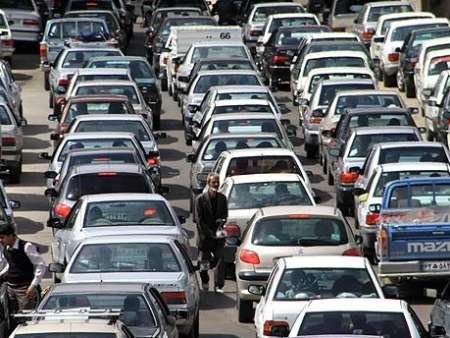 پلیس راهور ترافیک ساز شد/گره کور ترافیک «شریف آباد» باز نشد