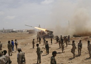 حمله ارتش یمن به پایگاه‌های نظامی عربستان