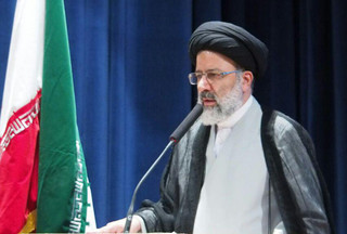انحرافات و شبهات اعتقادی از هر سو اندیشه اسلام ناب را تهدید میکند