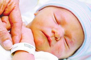 تأثیر مثبت «شیر مادر» در افزایش قدرت دفاعی بدن نوزاد