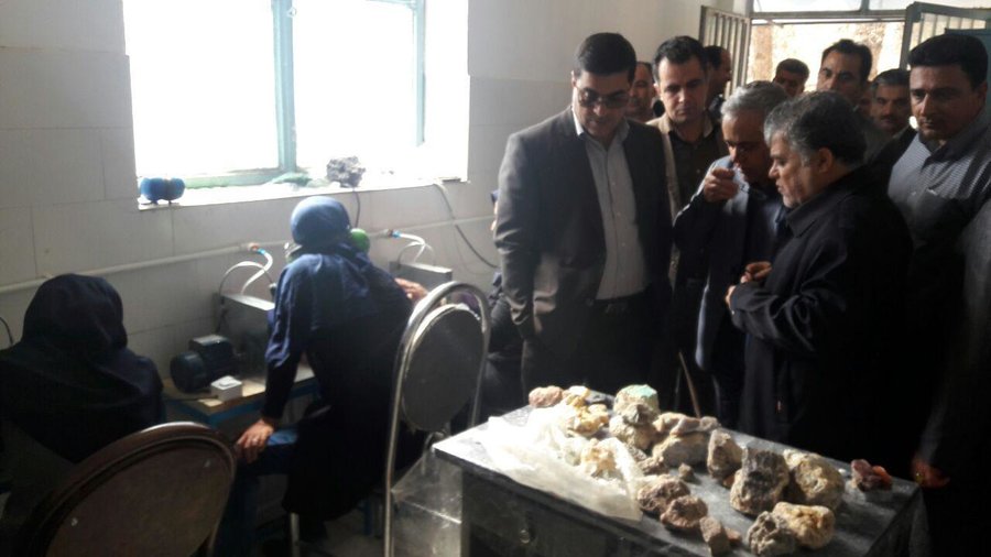 افتتاح کارگاه تراش سنگ‌های قیمتی و نیمه قیمتی ویژه معلولان در شهربابک