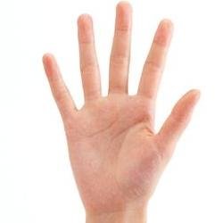 دست ها نمایانگر سرطان در بدن