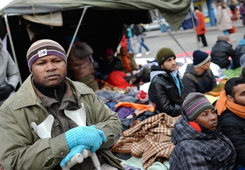 اعتصاب غذای پناهندگان در اعتراض به شرایط بد