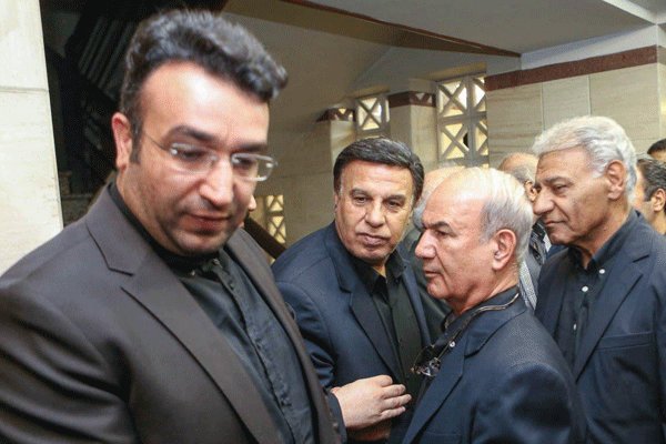 برخورد سرد افشارزاده با رئیس هیات مدیره استقلال + عکس