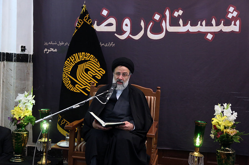 غفلت از یاد خدا عامل اصلی سقوط معنوی و اخلاقی انسان است