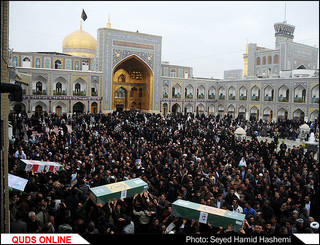 تشییع پیکر 3 تن ازشهدای مدافع حرم درمشهد/گزارش تصویری