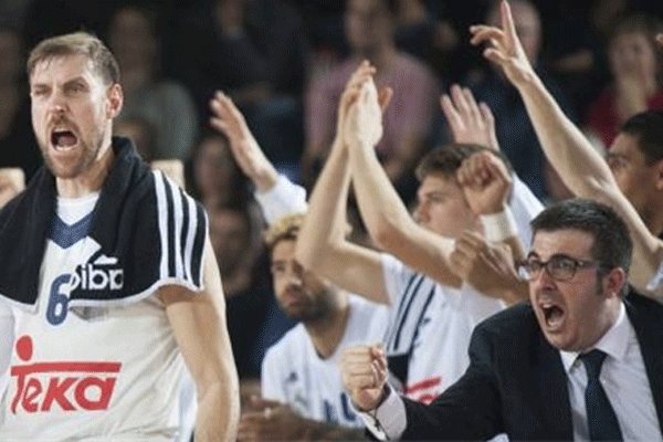 واکنش رونالدو به پیروزی رئال در ال کلاسیکوی بسکتبال