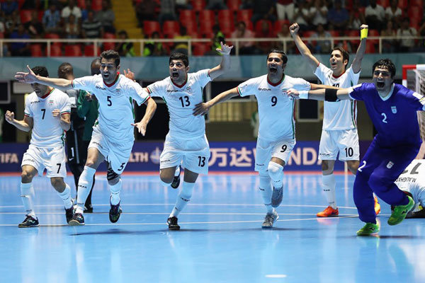 تیم ملی فوتسال ایران عراق را شکست داد/ صعود به عنوان صدرنشین