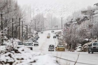 موج جدید برف و سرما در جاده های مازندران کولاک کرد