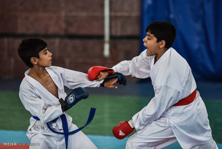 دانش آموزان کاراته کار اندیمشکی ۱۲ مقام برتر را از آن خود کردند