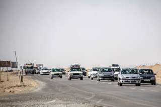 زائران بازگشت خود را به بعدازظهر جمعه موکول نکنند/ترافیک درجاده های استان روان است