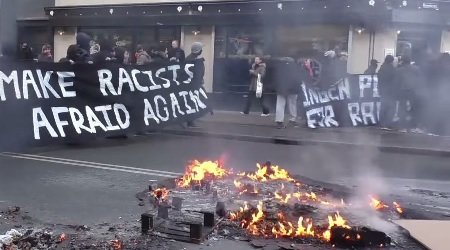 دانمارک صحنه درگیری خشونت آمیز بین معترضان و حامیان مهاجرت