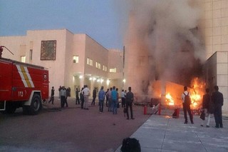 مهار آتش سوزی در دانشگاه ولی عصر(عج)/علت در حال بررسی است