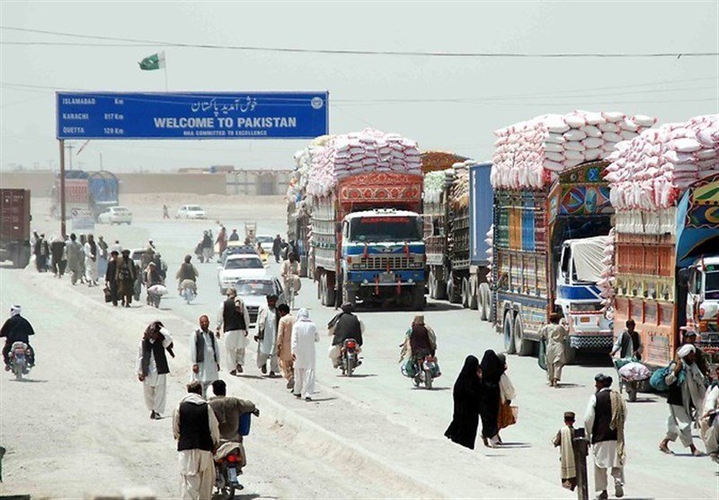 توقف تجارت افغانستان-پاکستان در مرز مهم «تورخم»