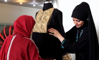 نخستین جشنواره طراحی لباس خلیج فارس افتتاح شد
