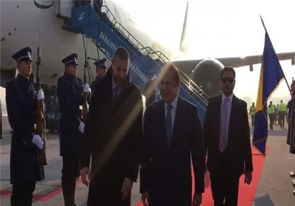 نخست وزیر پاکستان وارد بوسنی شد