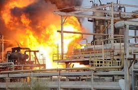 کارخانه میعانات نفتی شهرک شکوهیه قم آتش گرفت