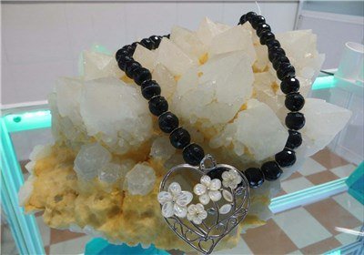 بازگشت تفویض اختیار ارزش‌گذاری سنگ‌های قیمتی و نیمه‌قیمتی به خراسان رضوی