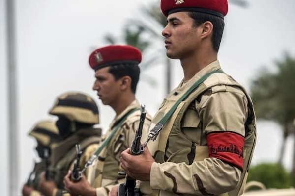 نابودی مقرهای تروریستها در سینای مصر
