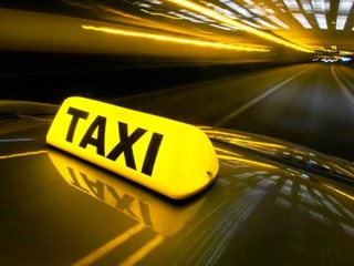 فعالیت نیمی از تاکسی بی سیم ها در یاسوج غیر قانونی است